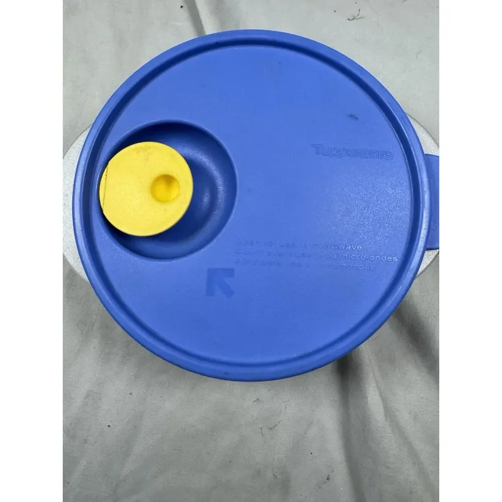 Tupperware Vent N Serve 2.5 Cup Microwave Container Blue Yellow 1600mL